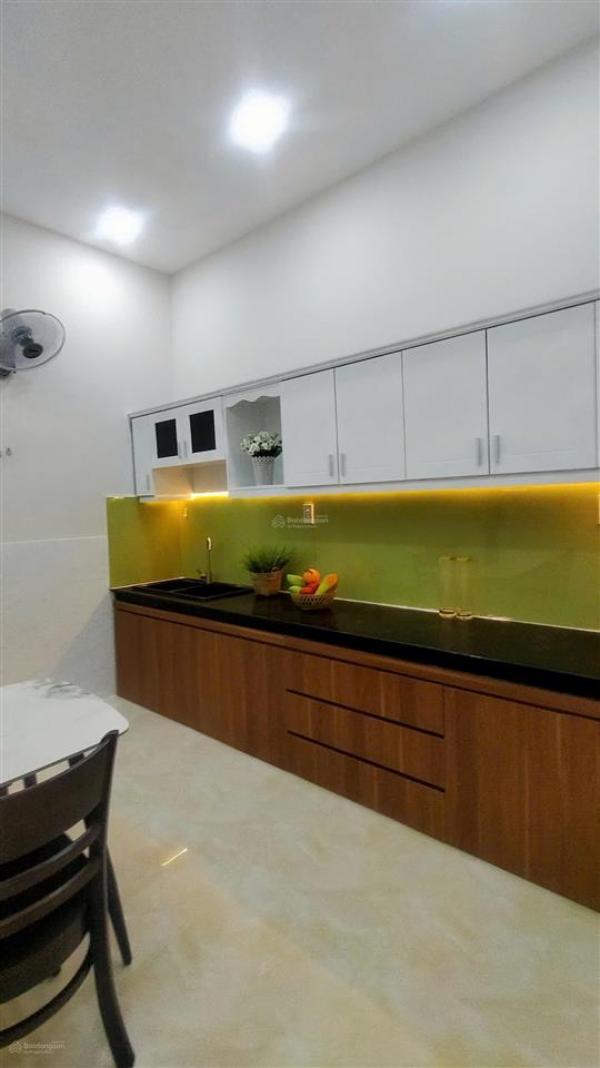 Bán nhà mặt tiền kinh doanh quận 8, 5 lầu, 6 phòng ngủ chỉ 8,2 tỷ