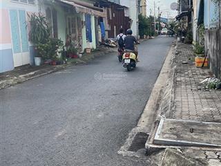 Bán nhà hxh, 104m2, ngang 4,2m, 3 lầu, phường 15, q8 chỉ 5,2 tỷ