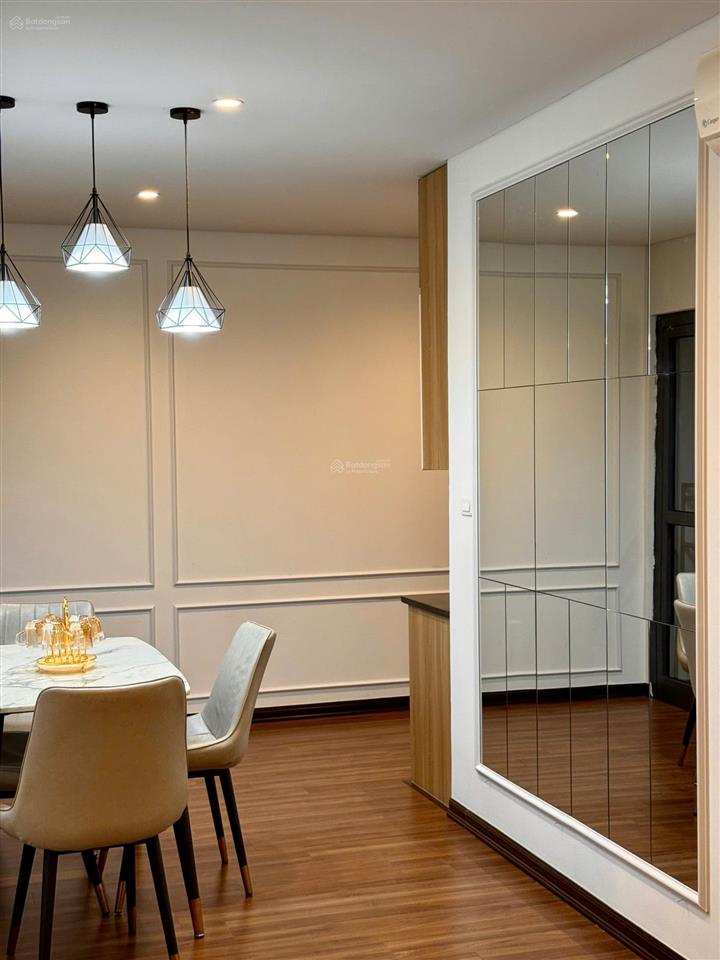 Bán căn hộ green bay garden 2 phòng ngủ, căn góc tầng 20 sẵn sổ đỏ  giá chỉ 2.199 tỷ