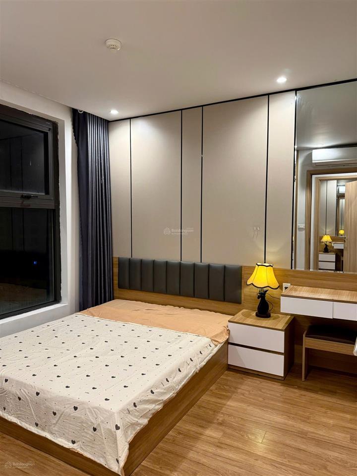 Bán căn hộ green bay garden 2 phòng ngủ, căn góc tầng 20 sẵn sổ đỏ  giá chỉ 2.199 tỷ