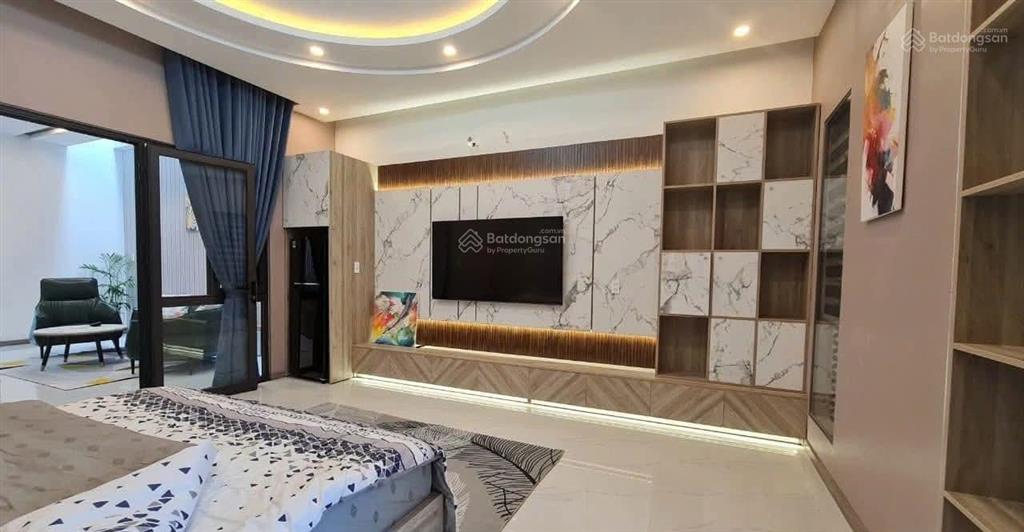 Hơn 12 tỷ nhà đẹp gần phố tô vĩnh diện p.lô quân đội, 50m2, ôtô, 2 thoáng trước sau ở sướng