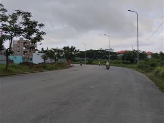 Bán đất mặt tiền đường lâm quang ky đối diện công viên hồ sinh thái 10x20m giá 250tr/m2