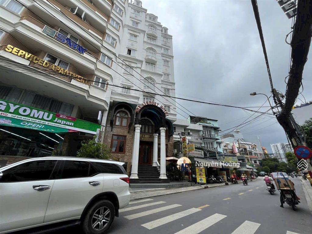 Bán nhà mặt tiền trần quang khải, tân định, quận 1. dt (4 x 18m)5 tầng, vuông vức. chỉ 24,9 tỷ tl
