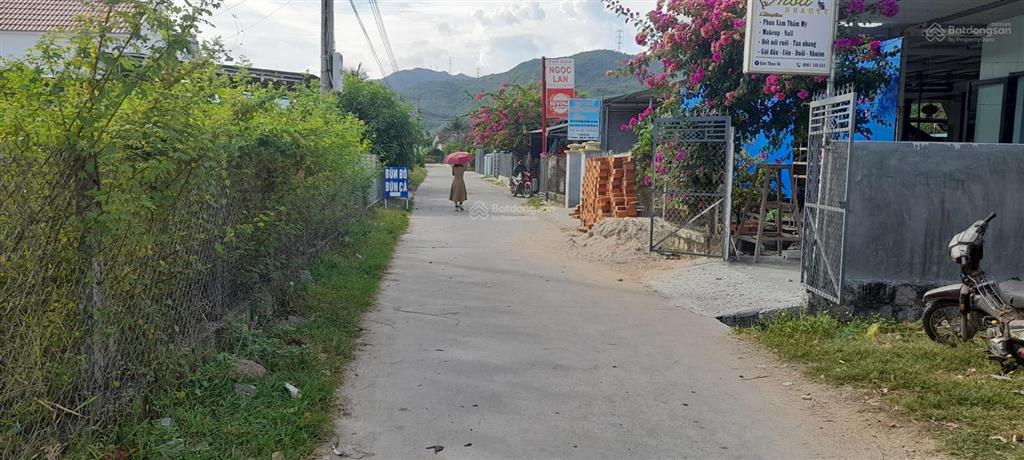 Chính chủ bán đất mt gần biển ninh phú 1.106m2, phía nam khu kinh tế vân phong, ninh hòa, 3,9 tỷ