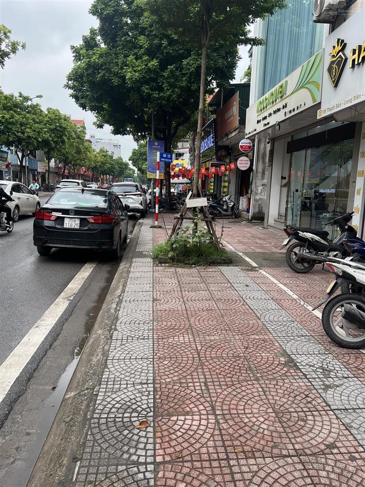 Bán nhà mặt phố ngô gia tự trung tâm long biên diện tích khủng 325m2 mặt tiền 8m