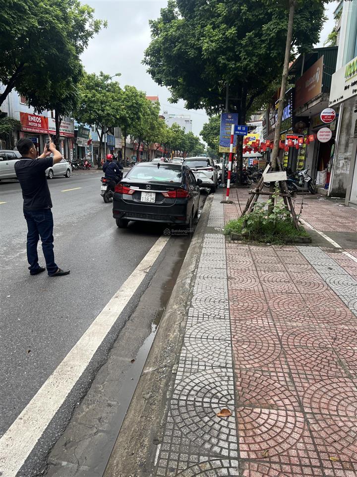 Bán nhà mặt phố ngô gia tự trung tâm long biên diện tích khủng 325m2 mặt tiền 8m