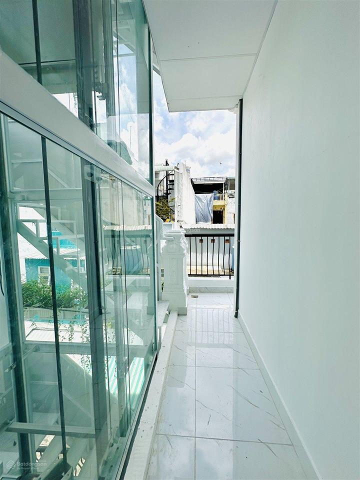 Giá đầu tư chdv 30 phòng thang máy 5 tầng. dòng tiền 170tr/tháng đô đốc long  tân phú. giá 22,8 tỷ