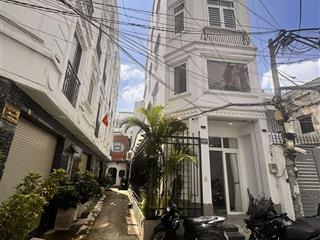 Giá tốt,siêu phẩm hàng hiếm.lô góc 6 t 4,1*12,5 sổ a4.tặng toàn bộ nội thất gỗ thật.chỉ 8,5 tỷ