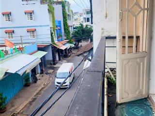 3,85 tỷ,tân phú  hẻm kinh doanh 8m to như mặt tiền  căn nhà 3 tầng  ngay khu chợ vải