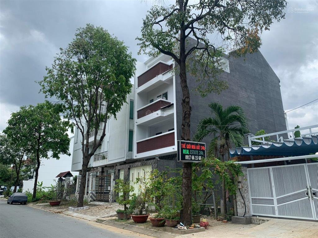 Cần cho thuê nhà phố conic nguyên căn. giá 20tr/th, đường nội khu yên tĩnh, ntdđ.  0787 452 ***