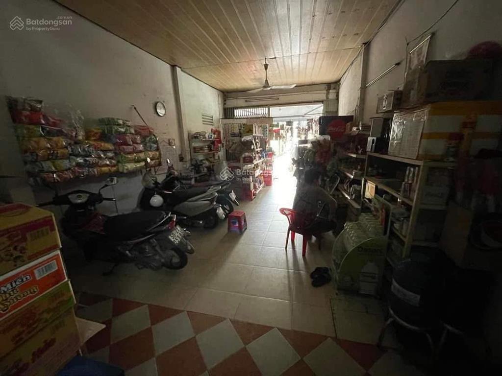 Chính chủ cần bán gấp nhà cấp 4, hẻm tôn đản, q4. dt 4,4x22m, 1 trệt, 1 lầu. shr. giá 9,5 tỷ (tl)