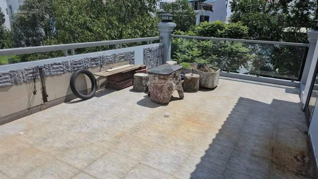 Chính chủ gửi bán nhà phố liền kề kdc conic 13b. dt 8x20m 4pn, 4wc 2 tầng. sổ hồng. giá 13 tỷ tl