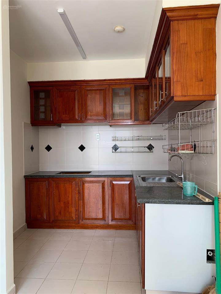 Cho thuê căn hộ conic đông nam á, 2pn, 2wc, nội thất cơ bản, giá chỉ 7tr/th