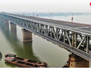 Hot! bán lô đất võng la  view sông hồng  cách cầu thăng long chỉ 50m