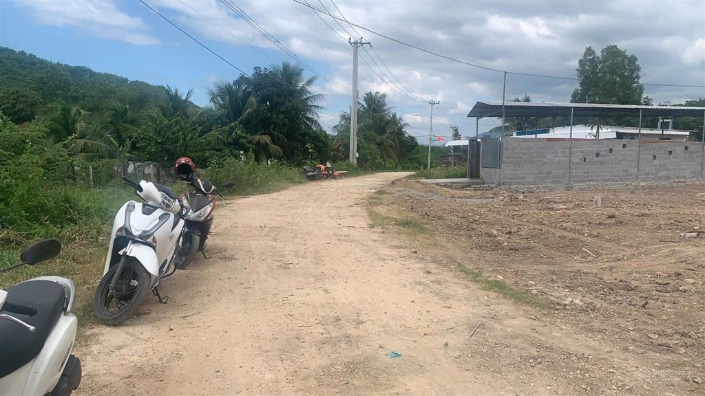 Siêu hót 5 lô đất đầu tư giá tốt tại diên hoà, diên khánh. diện tích giá từ 760tr đến 785tr