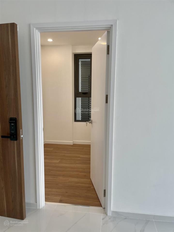 Chính chủ cần bán gấp căn hộ d'lusso quận 2, 2pn 2wc đã có sổ hồng