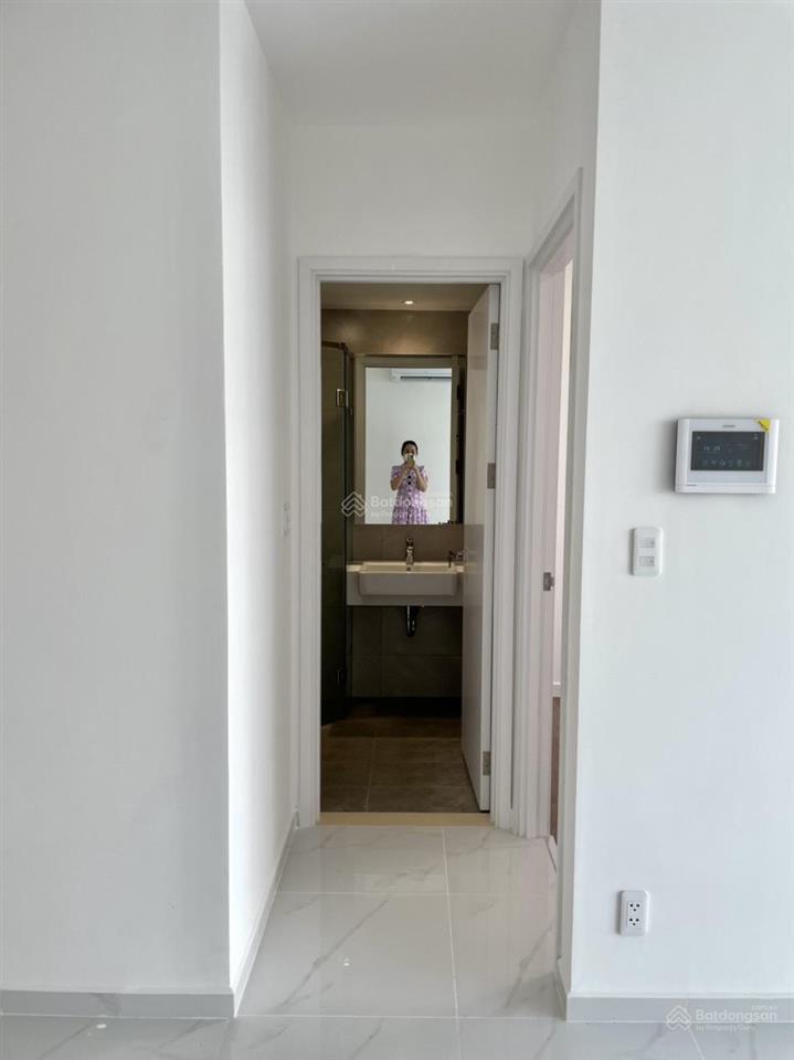 Chính chủ cần bán gấp căn hộ d'lusso quận 2, 2pn 2wc đã có sổ hồng