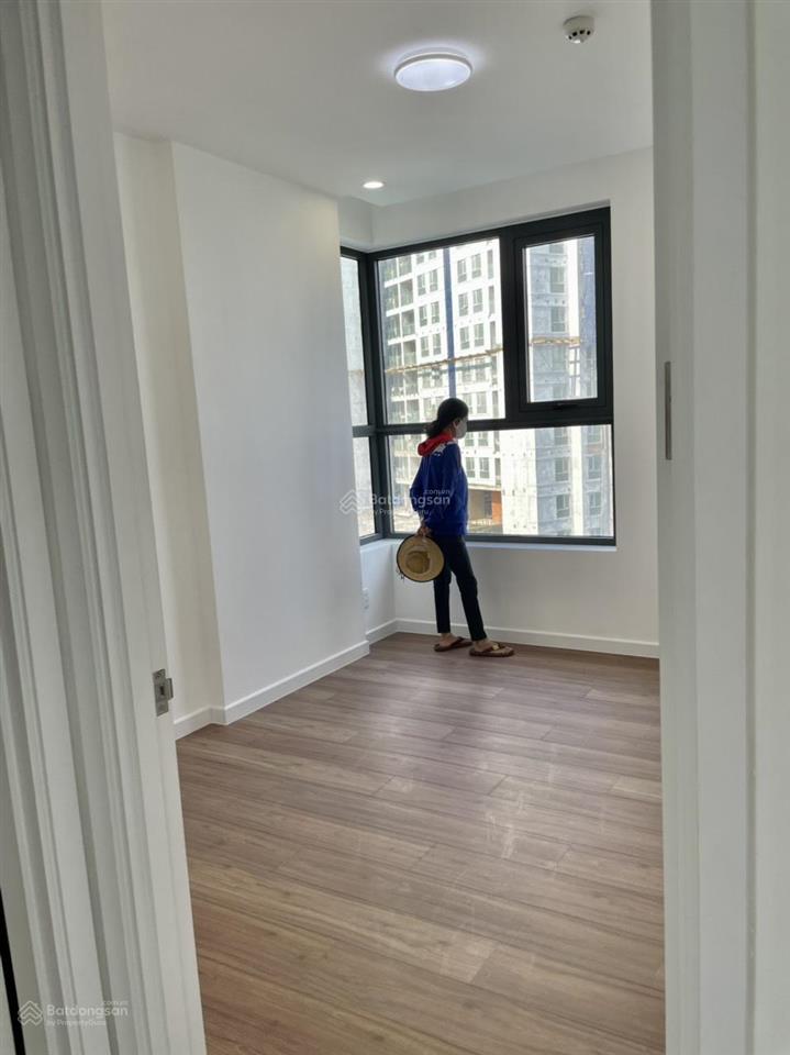 Chính chủ cần bán gấp căn hộ d'lusso quận 2, 2pn 2wc đã có sổ hồng