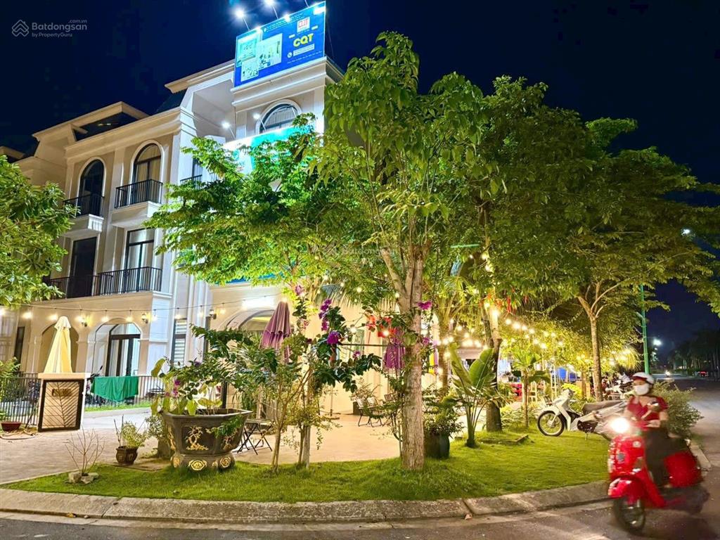 Chỉ 4,1 tỷ sở hữu ngay nhà phố 1 trệt 2 lầu ngay tp tân an
