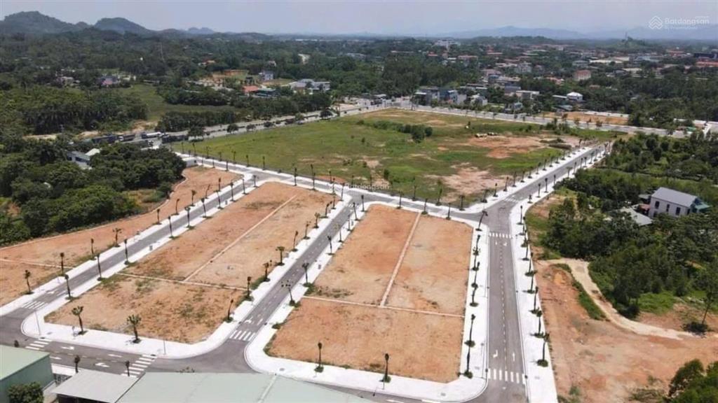 Đất nền việt trì, vị trí vàng, sát bệnh viện, gần sân golf  tăng giá cực nhanh