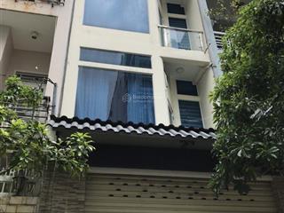 Bán nhà hẻm xe hơi ngay hồ bơi lam sơn phường 4 quận 5 (4.7x17m, 3 lầu) giá 16.5 tỷ