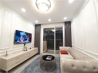 Cần bán căn góc 3pn diện tích 98m. giá 6,650 tỷ dự án golden mansion phú nhuận