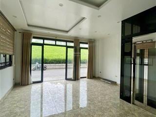 Bán nhà mặt phố kinh doanh quận long biên, 41m2 x 6 tầng, gara, thang máy