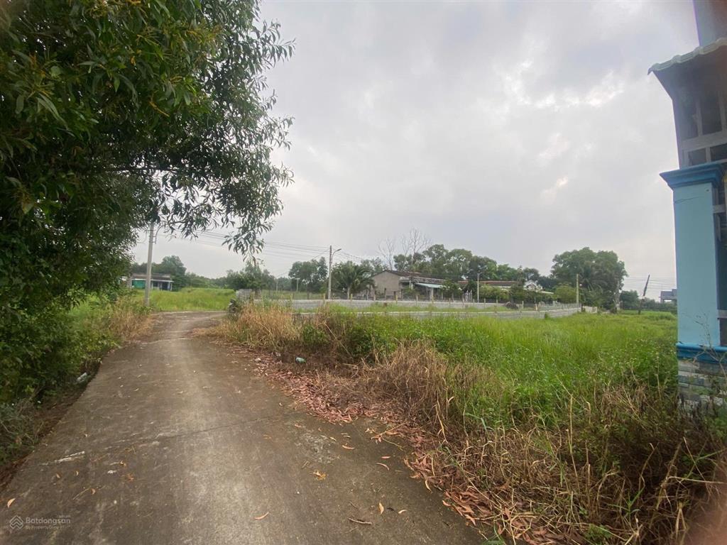 Bán đất 100% thổ cư  gần nhà máy anovafeed