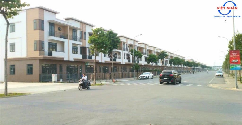 Bán nhanh shophouse phố đi bộ, sổ hồng trao tay, duy nhất 1 căn giá đẹp