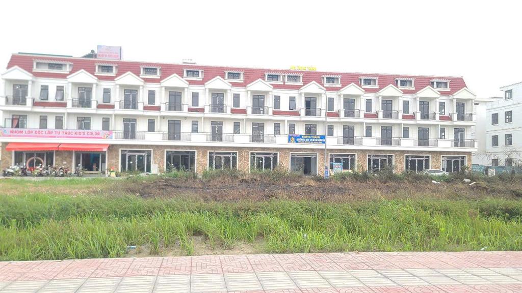 Shop giá tốt không căn nào bằng chân đế chung cư, chỉ với 5,8 tỷ, 75 m2