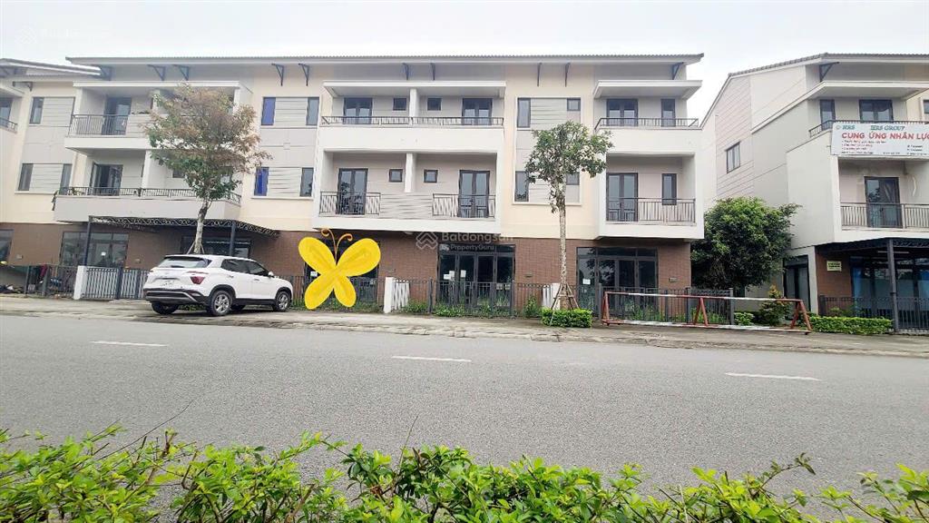 Bán căn nhà chụ thông hiếm vị trí đẹp gần trường học có đường nội khu 6m, sổ hồng