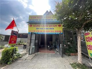 Chính chủ cần bán gấp căn nhà 2 lầu đang kinh doanh quán ăn ngay xã rô men, đam rông, lâm đồng