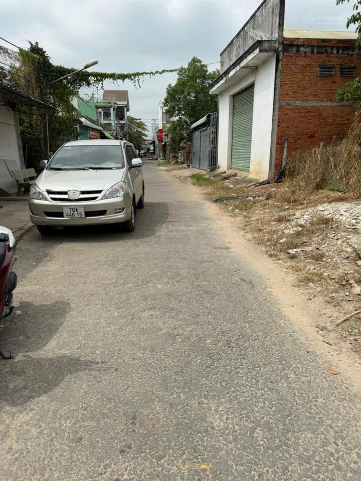 Chính chủ cần bán gấp lô đất ngay trung tâm thị trấn tân biên, tây ninh