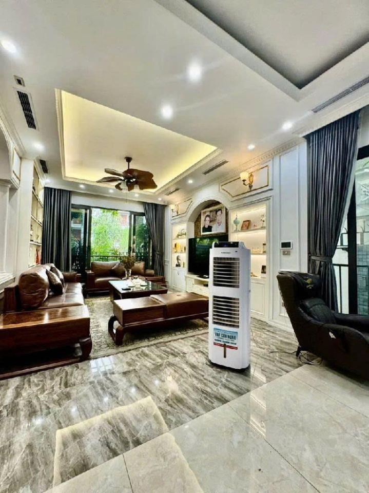 Bán Biệt thự KĐT Xa La, Hà Đông 226m2, 4 Tầng, 11m mặt tiền, Đường rộng 15m, Giá chào 55.x Tỷ