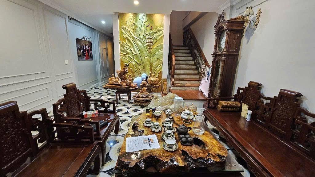 Bán liền kề Tổng Cục 5, Yên Xá, 100m2, 5 Tầng, Ô tô tránh