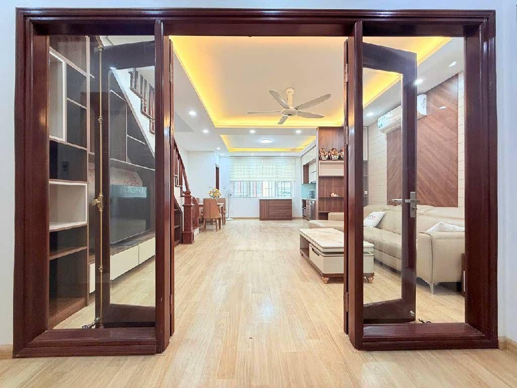 Phân Lô cán bộ Công An đa sỹ 72m mt6m 5t,vỉa hè ô tô tránh,KD,an sinh cực đẹp