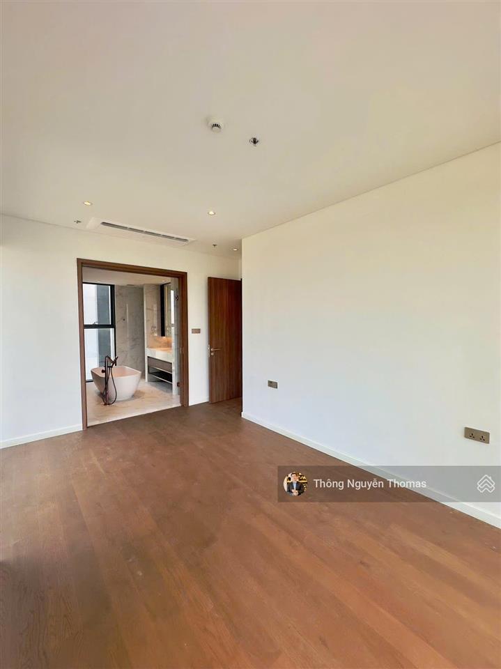 Bán căn 3pn crest  view sông landmark, sẵn hd thuê, suất spa chỉ 40 tỷ