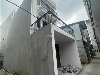 Nhà 4tx51m2 dân xây độc lập (4 ngủ) 300m đại học thể dục thể thao sát cổng phượng đồng chỉ 3,15 tỷ