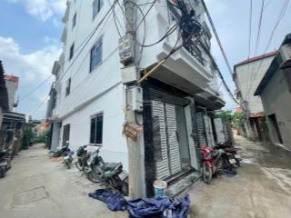 Nhà mới đồng nhân trong đê xây 5t x33m2 ôtô đỗ gần, 400m trường học các cấp 1,2 đông la chỉ 3,7 tỷ