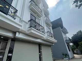 Nhà 4tx33m2(5 ngủ) 300 vành đai 4 đường cienco5 gần khu đô thị thanh hà cự khê giá 4,05 tỷ