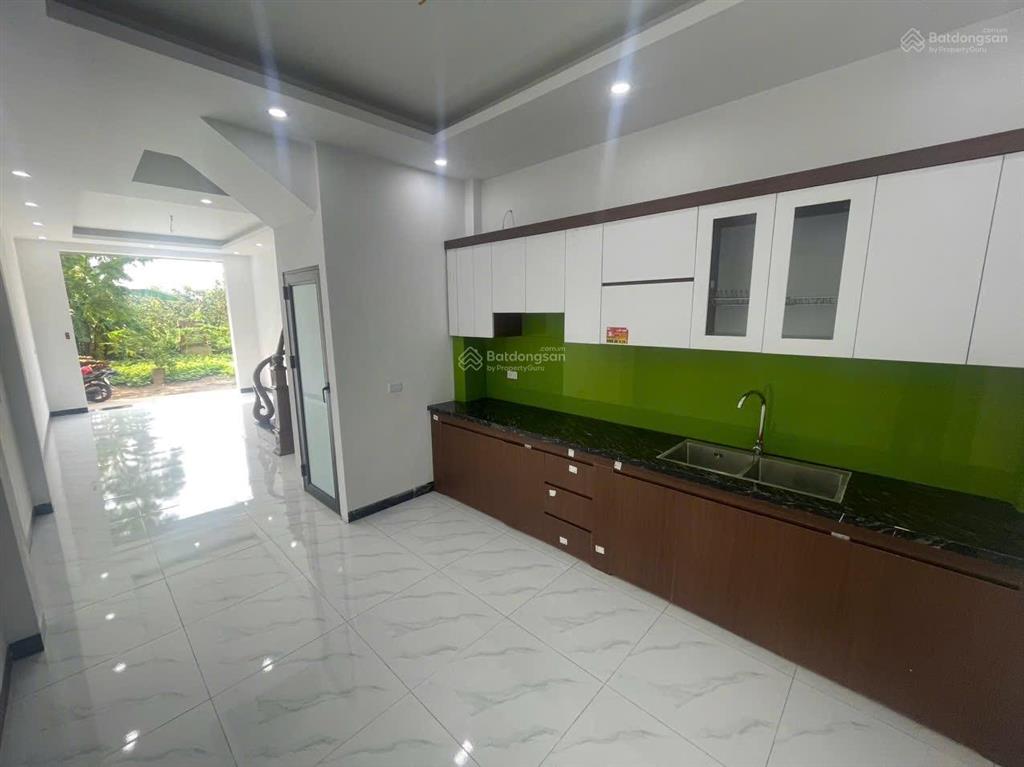 Nhà lk 50m2 gần đường ô tô đỗ,500m trường học cấp 1,2 ubnd hưng đạo chỉ 3,6 tỷ