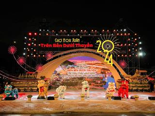Bán nhà mặt tiền view sông đường bến bình đông quận 8, vị trí đẹp vừa ở vừa kinh doanh sầm uất.
