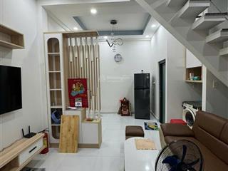 Nhà mới 2 tầng| đầy đủ nội thất cao cấp| đ.cao xuân dục p.12 quận 8