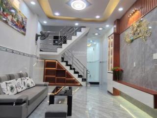 Nhà mới vào ở ngay| 3 tầng vuông vức| hẻm lớn cách đường 50m bùi minh trực