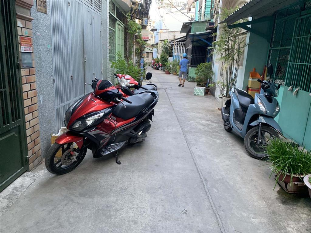 Bán nhà lớn 72m2 phù hợp xây căn hộ cao cấp| giá chỉ 90tr/m2 | đường tám danh quận 8