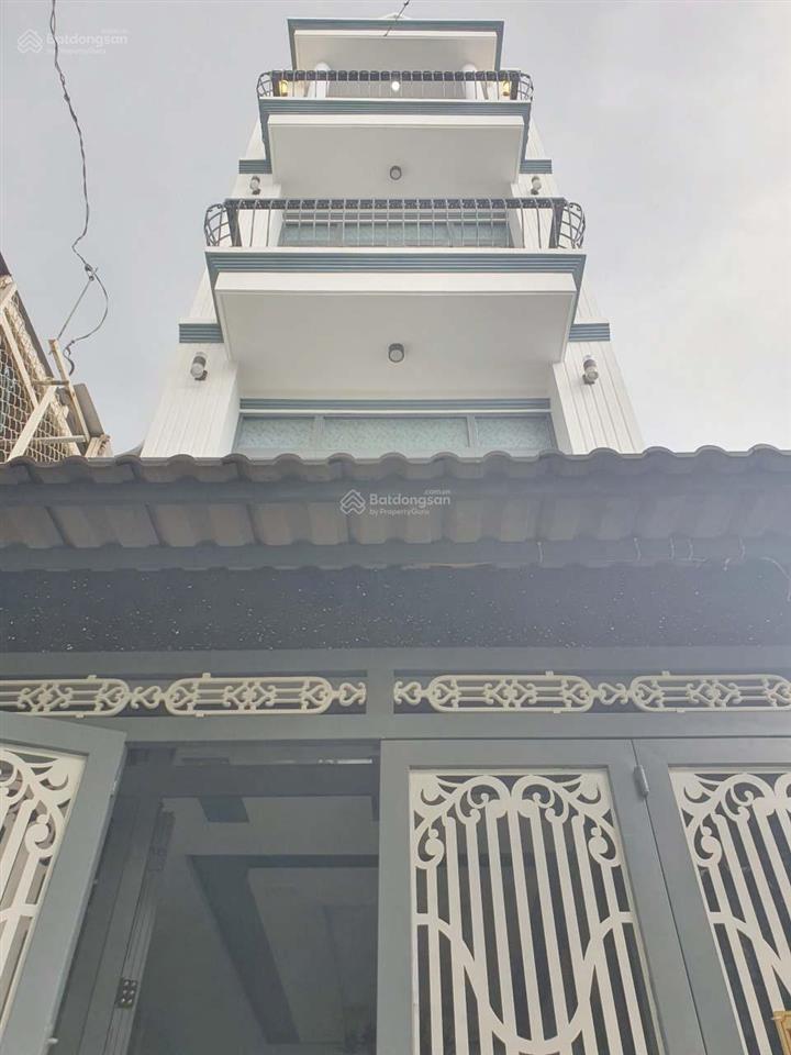 Chủ ngộp! bán nhanh nhà 4 tầng| 5 phòng ngủ| hẻm xe ba gác đường âu dương lân quận 8