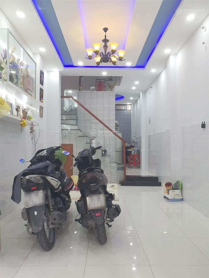 Chủ ngộp! bán nhanh nhà 4 tầng| 5 phòng ngủ| hẻm xe ba gác đường âu dương lân quận 8