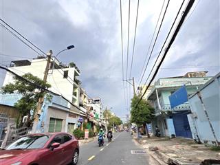 Biệt thự 3 tầng + sân thượng, ngay phạm văn đồng sát chợ thủ đức. dt 164m2 ngang 8m