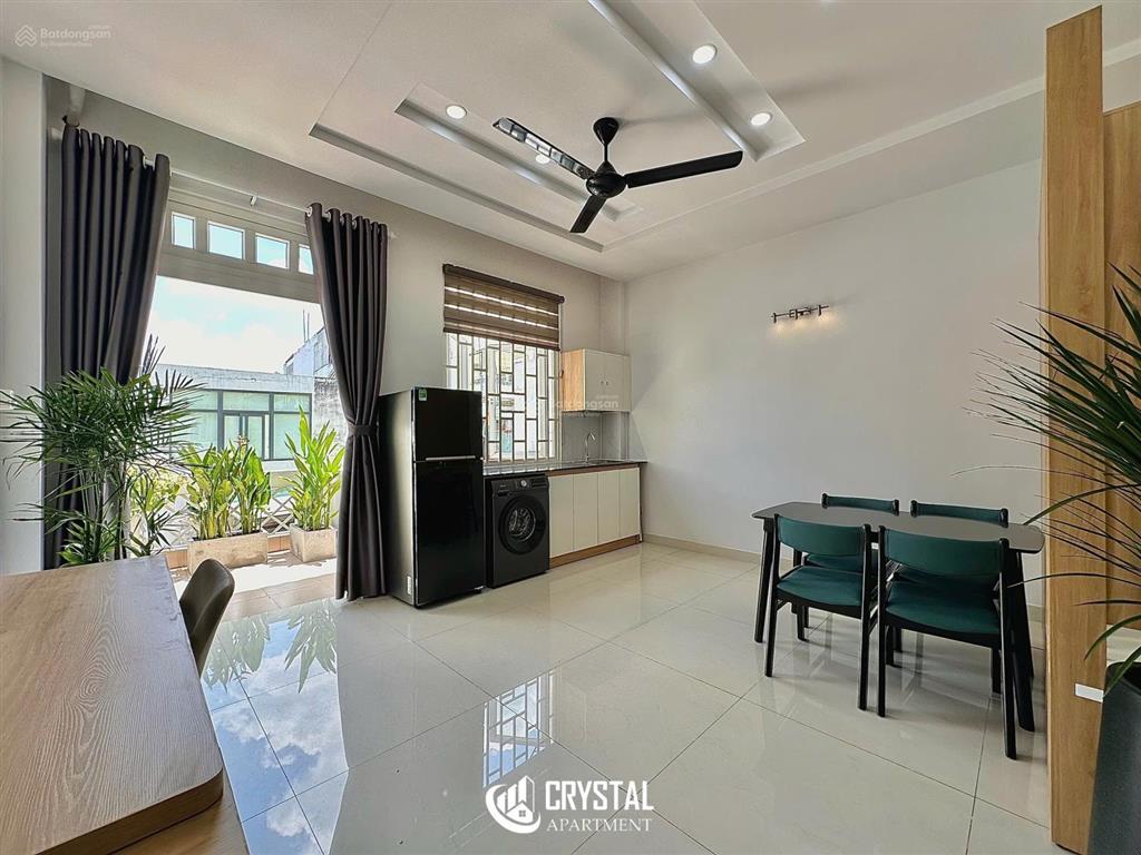  căn hộ studio tách bếp có cửa sổ và ban công  full nội thất  aeonmall tân phú