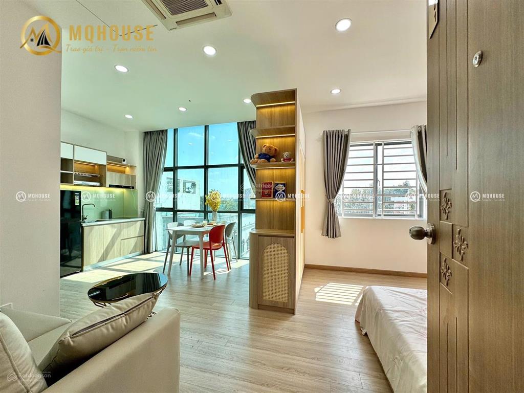 Studio  1pn 40m2, cao cấp, giáp sân bay, full nội thất